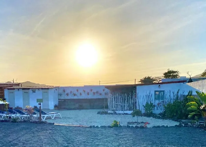 Macaronesia Spa, Sauna Y Piscina Buzanada